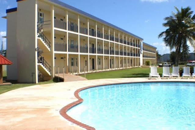 Faro Suites And Conference Center Aguadilla Eksteriør bilde